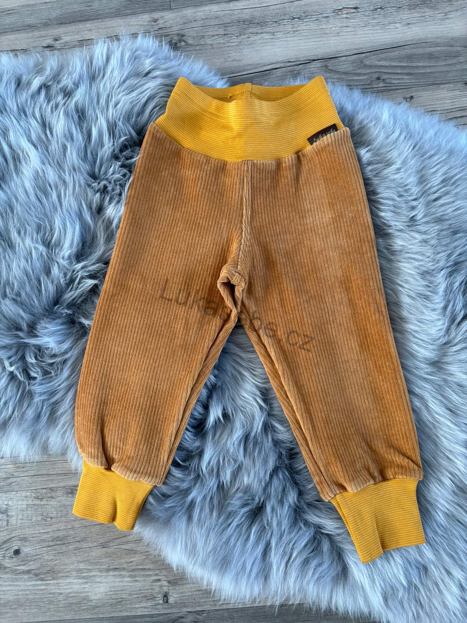 Manšestráčky - Žluté